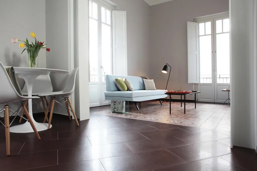 Carolina'S Nest Apartment Trapani 0*,  Italy